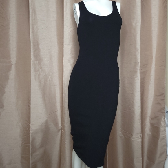 Popular Basics Dresses & Skirts - Popular Basics Women's Maxi Halter Dress - Size: Medium - Black - NWOT